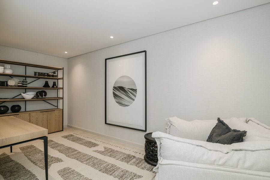 4 Bedroom Property for Sale in Fresnaye Western Cape